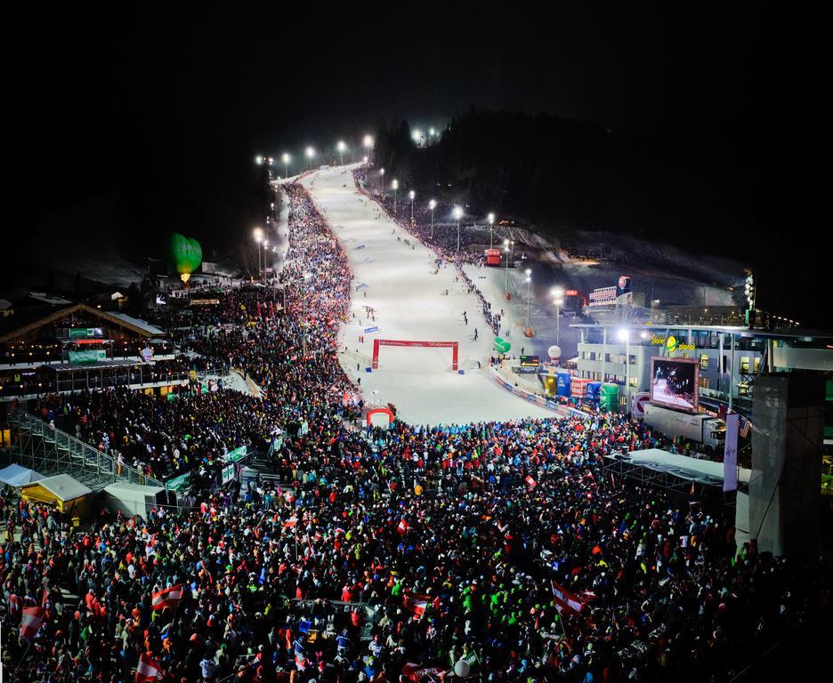 Appartementhaus Evelyn Schladming Bagian luar foto